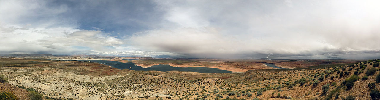 Lake Powell, seen from a viewpoint