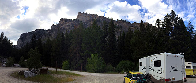 Boondocking at the base of the Bitterroot Mountains.